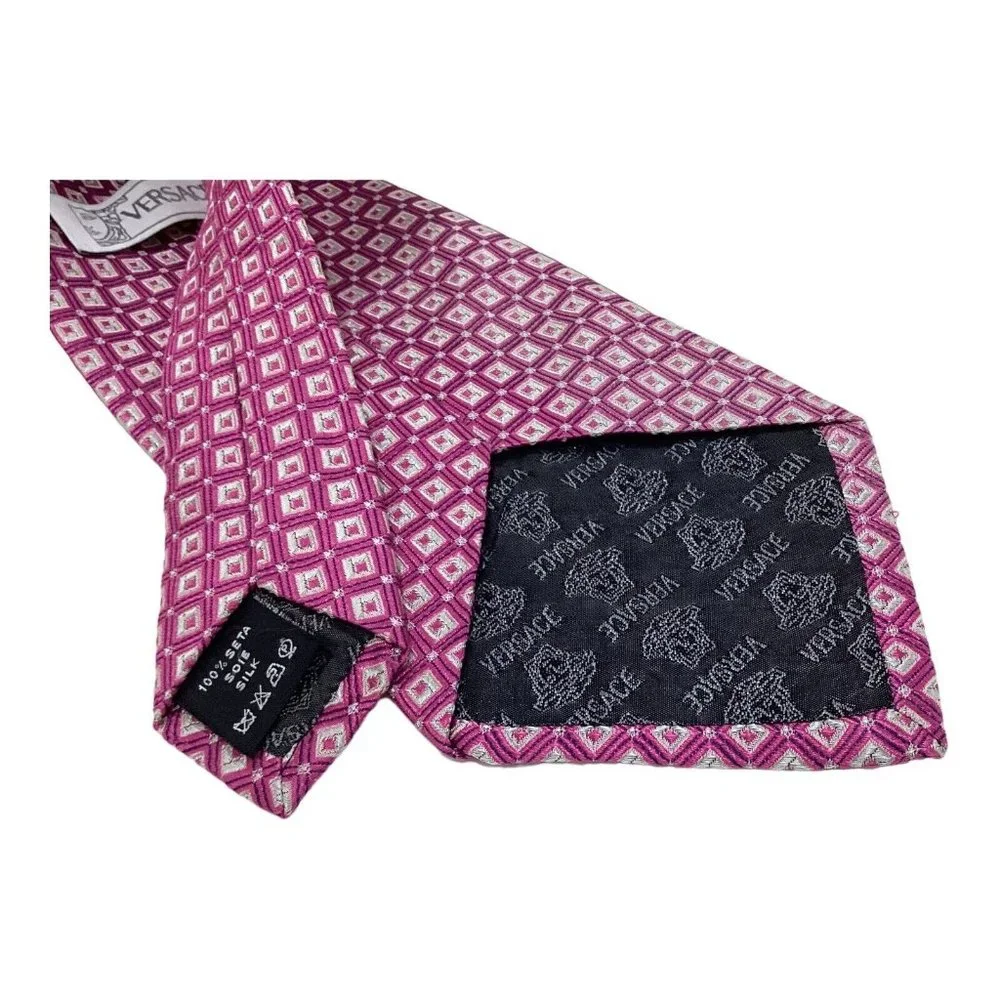 VERSACE Pink Geometric With Logo Silk Tie Made In Italy 58